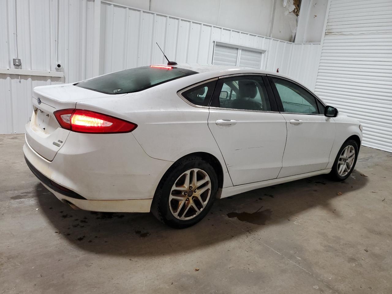 3FA6P0HD1FR145009 2015 Ford Fusion Se