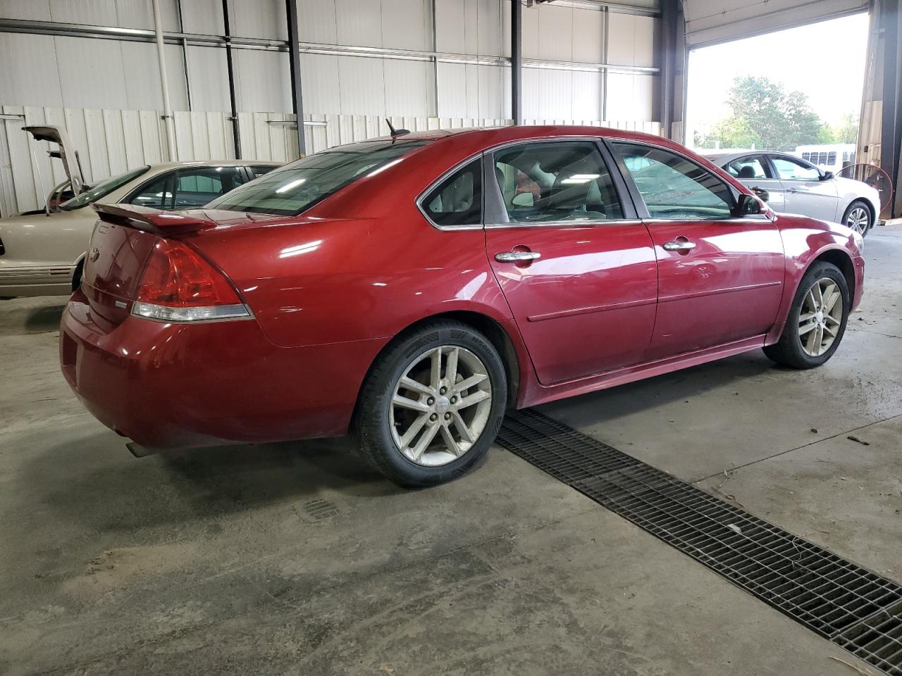 2014 Chevrolet Impala - Image 3