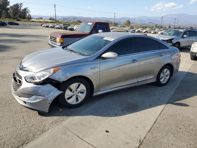 Sedans HYUNDAI SONATA 2013 Srebrny