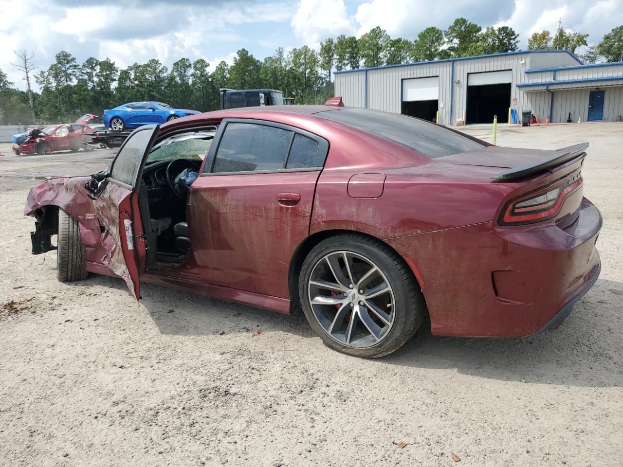 2C3CDXGJ8HH615738 2017 DODGE CHARGER - Image 2