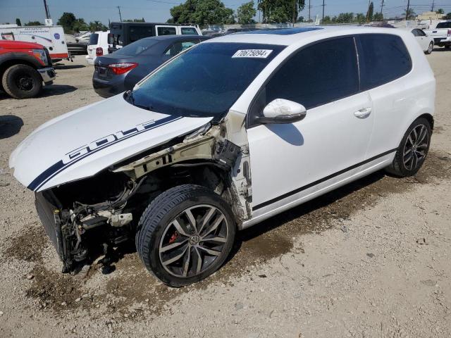 2010 Volkswagen Golf  zu verkaufen in Los Angeles, CA - Vandalism