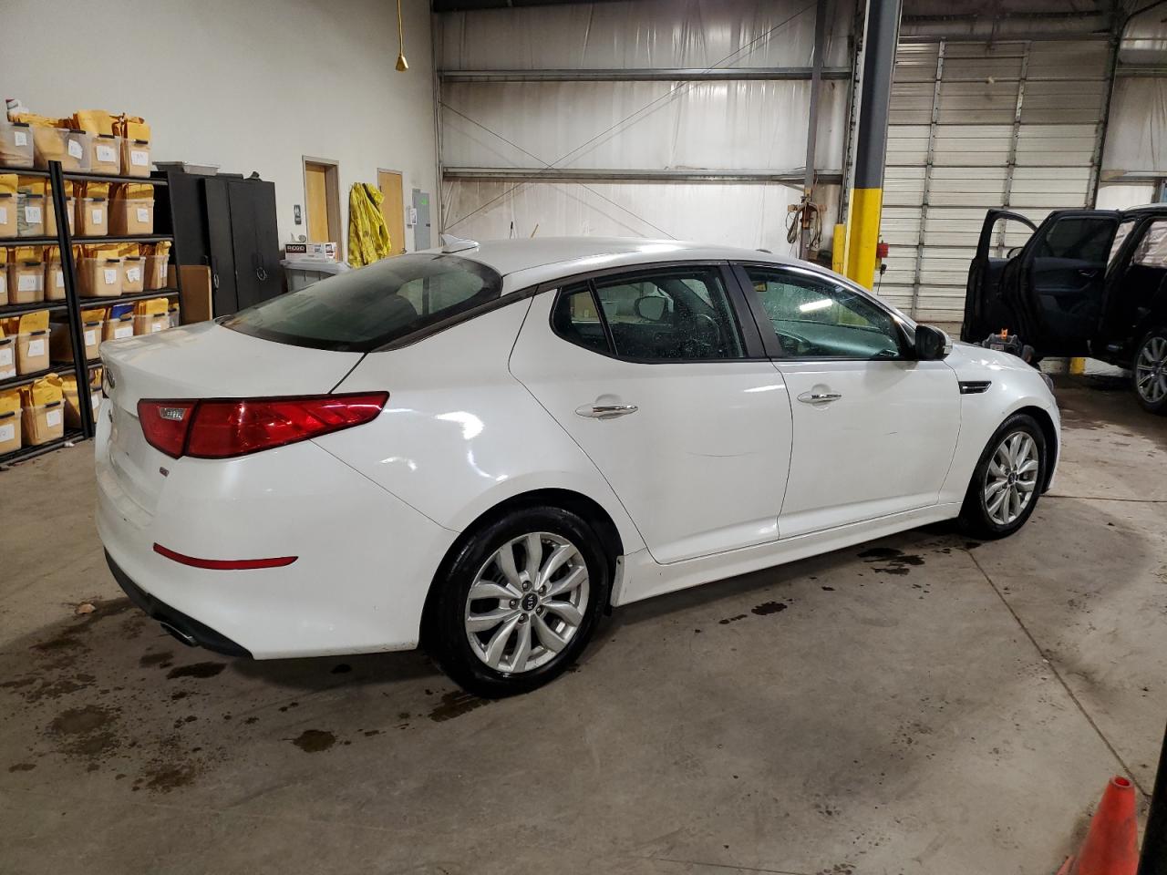 2015 Kia Optima Lx VIN: KNAGM4A73F5615723 Lot: 71984724