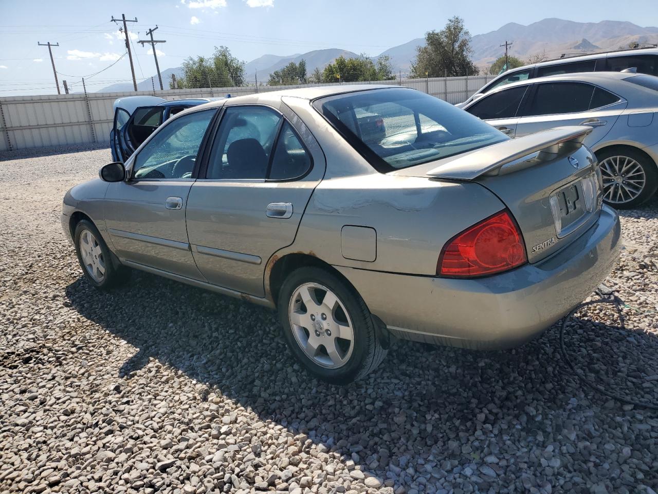 2006 Nissan Sentra - Image 2
