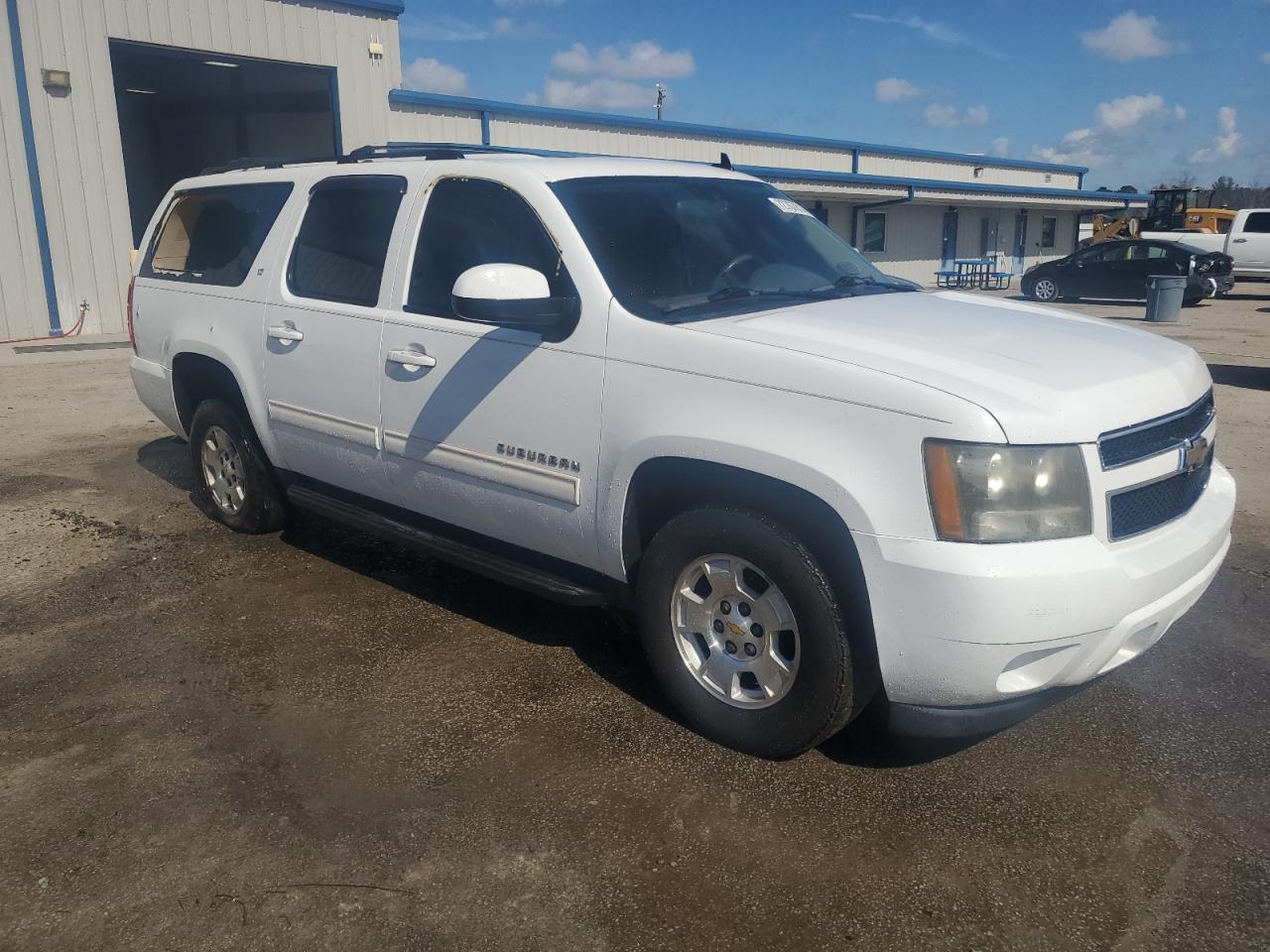 2011 Chevrolet Suburban K1500 Lt VIN: 1GNSKJE38BR393764 Lot: 72767814