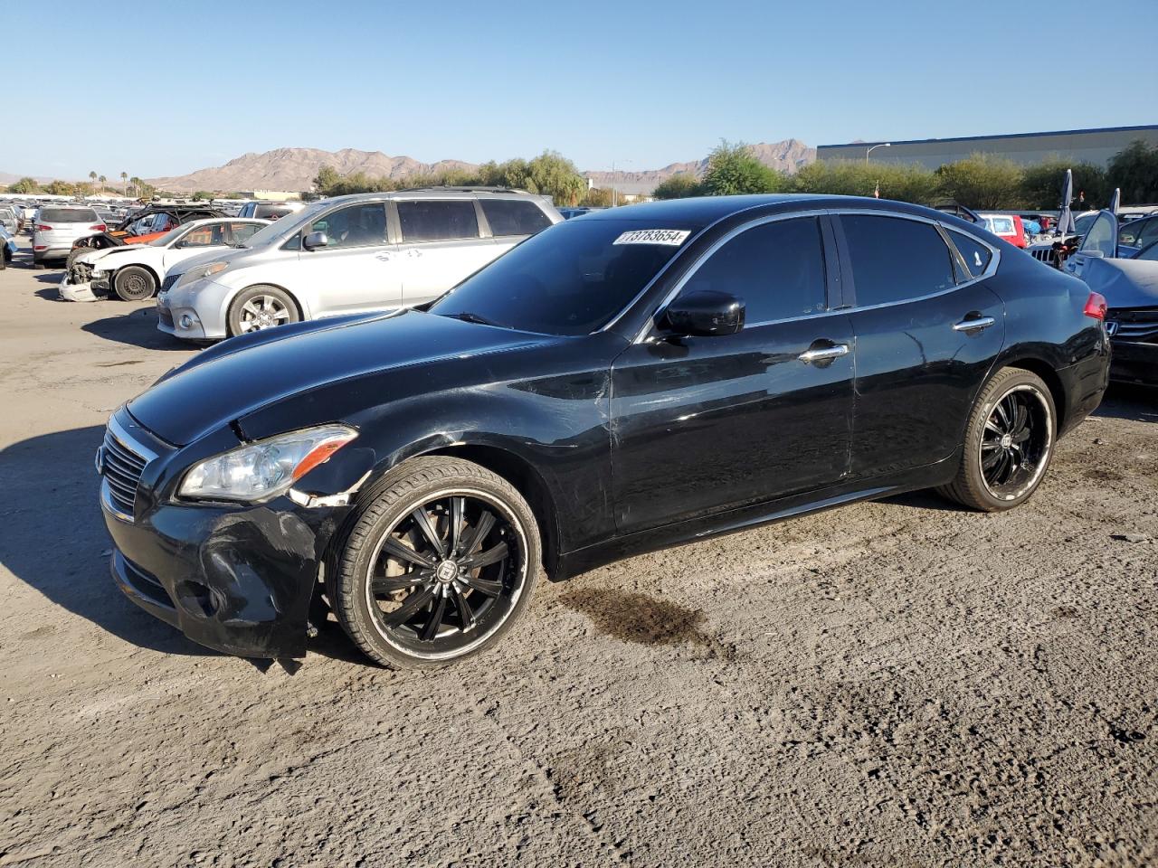 2013 Infiniti M - Image 1
