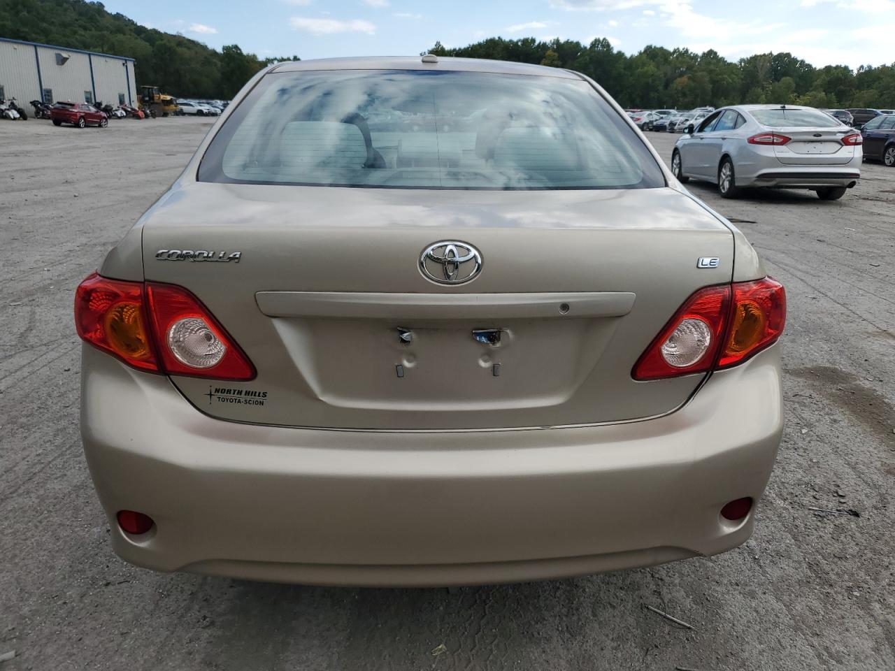 2010 Toyota Corolla Base VIN: 1NXBU4EE3AZ177821 Lot: 71003674