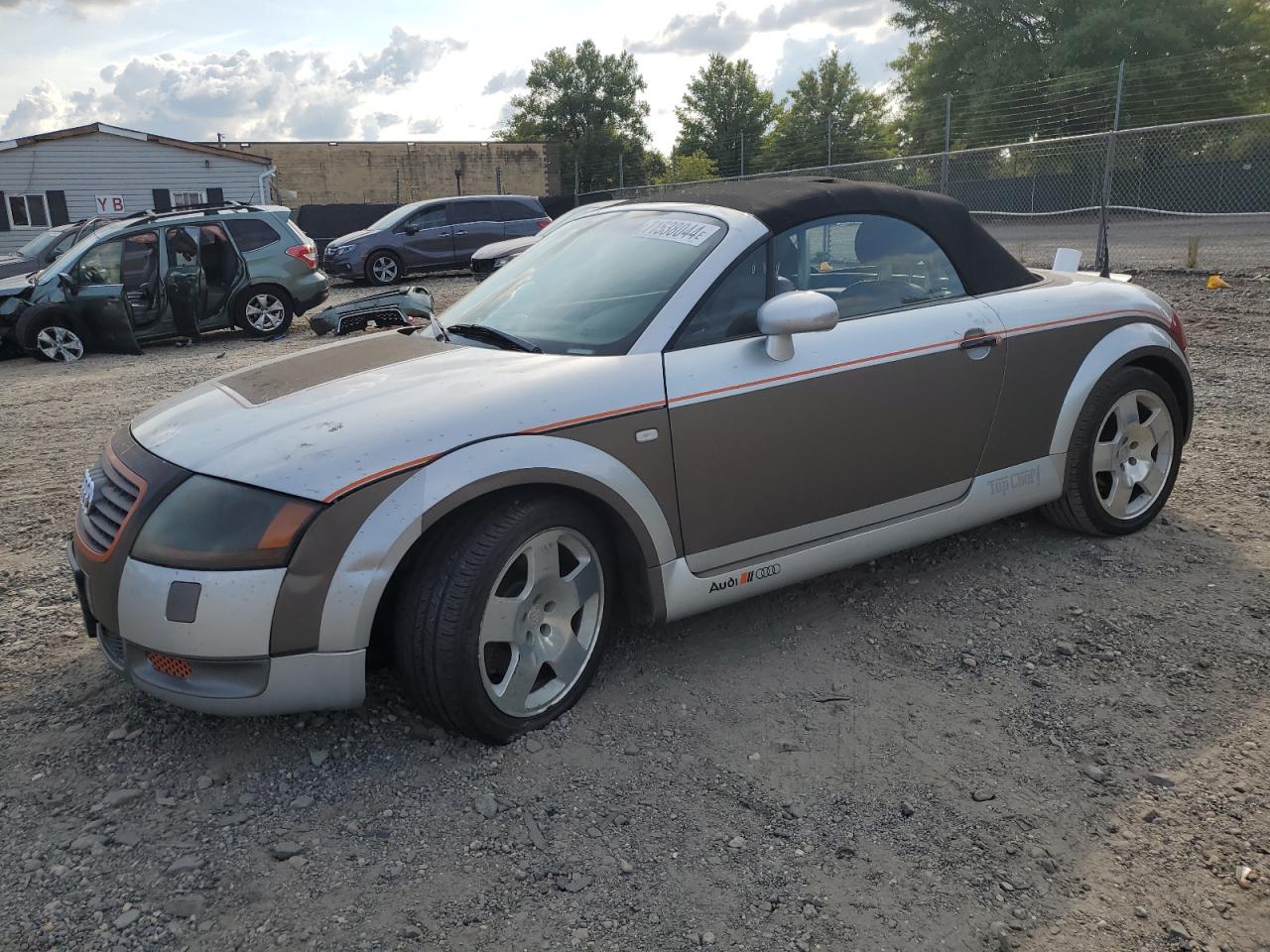 TRUUT28N921010372 2002 Audi Tt Quattro