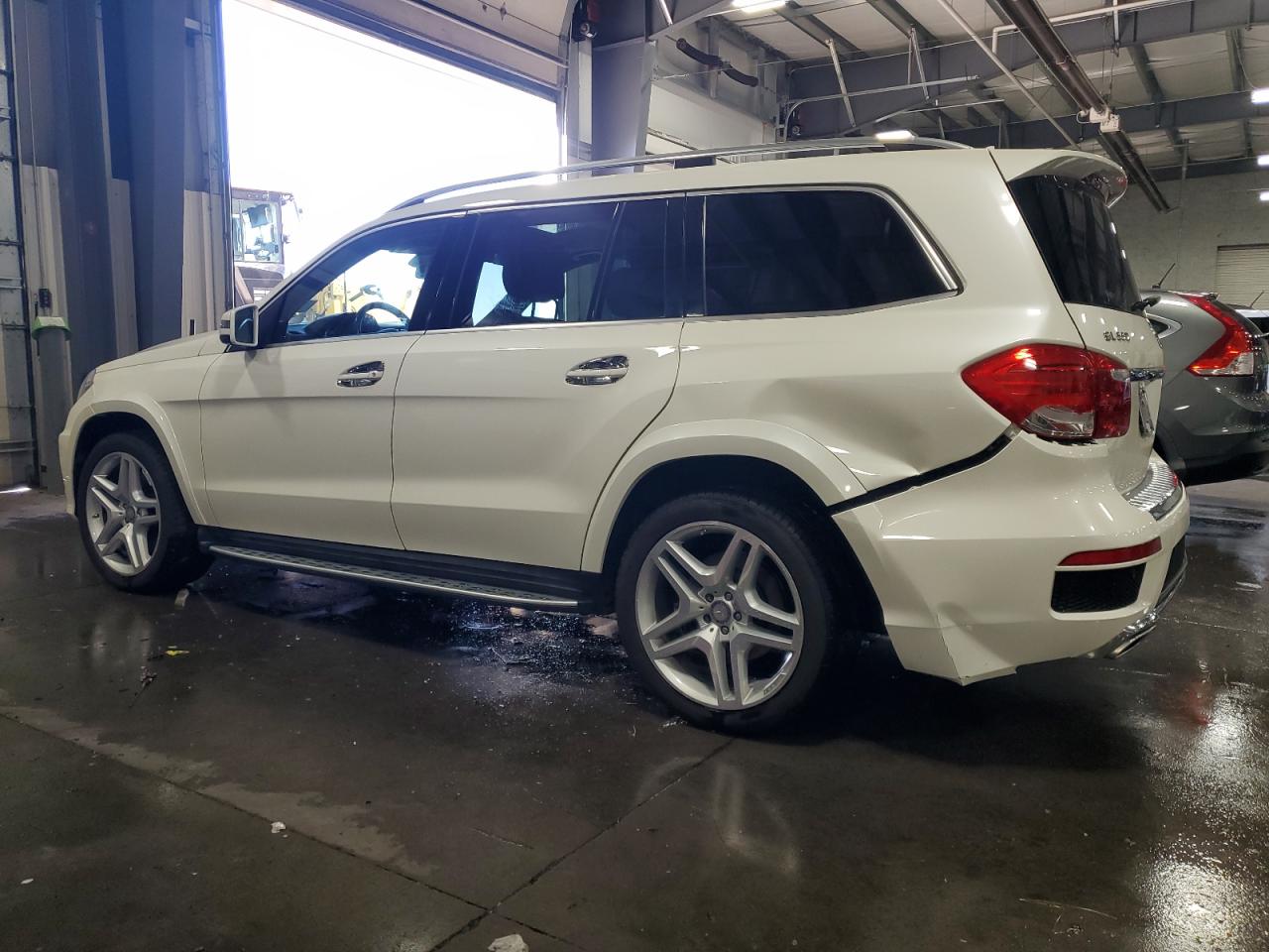 VIN 4JGDF7DE0FA557701 2015 MERCEDES-BENZ GL-CLASS no.2