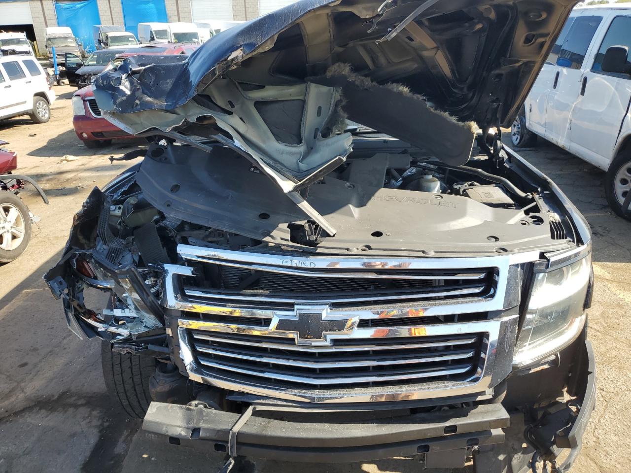 2015 Chevrolet Suburban K1500 Ltz VIN: 1GNSKKKC0FR614936 Lot: 71440324