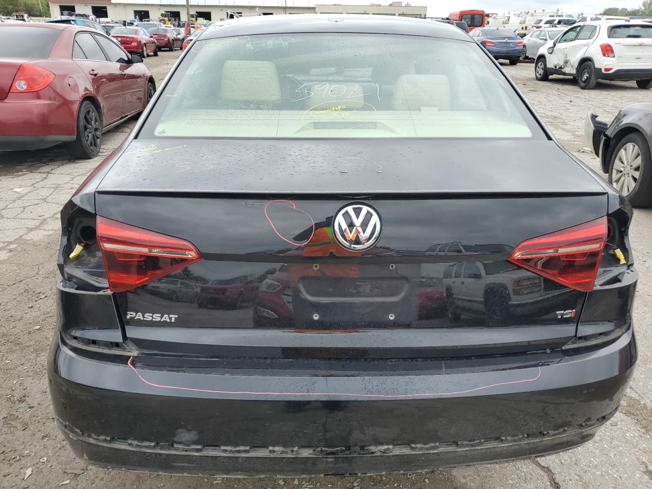 1VWLA7A38KC004288 2019 Volkswagen Passat Wolfsburg