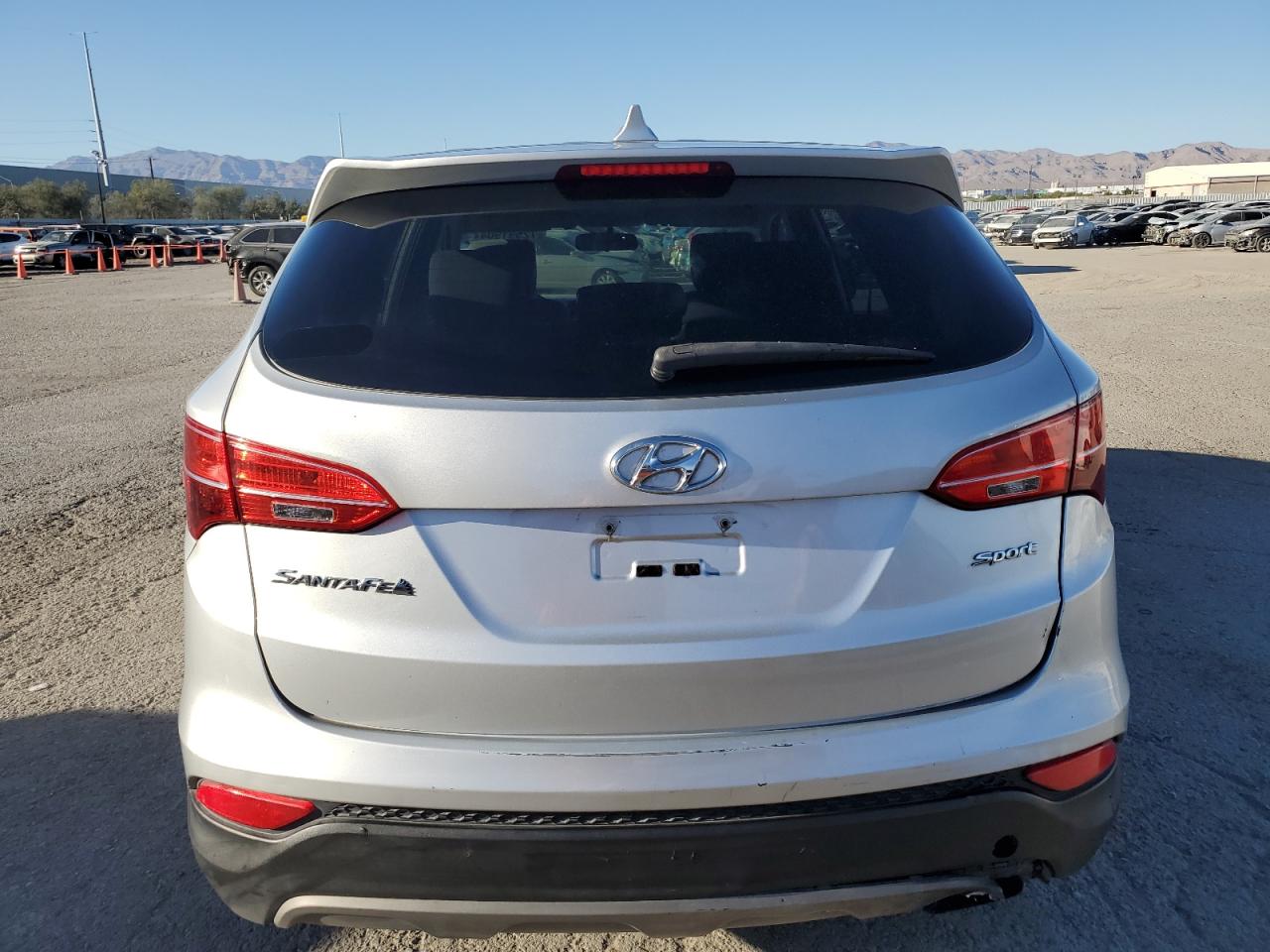 5XYZT3LB2GG317716 2016 Hyundai Santa Fe Sport