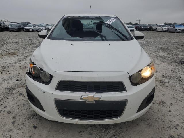 Седани CHEVROLET SONIC 2015 Білий