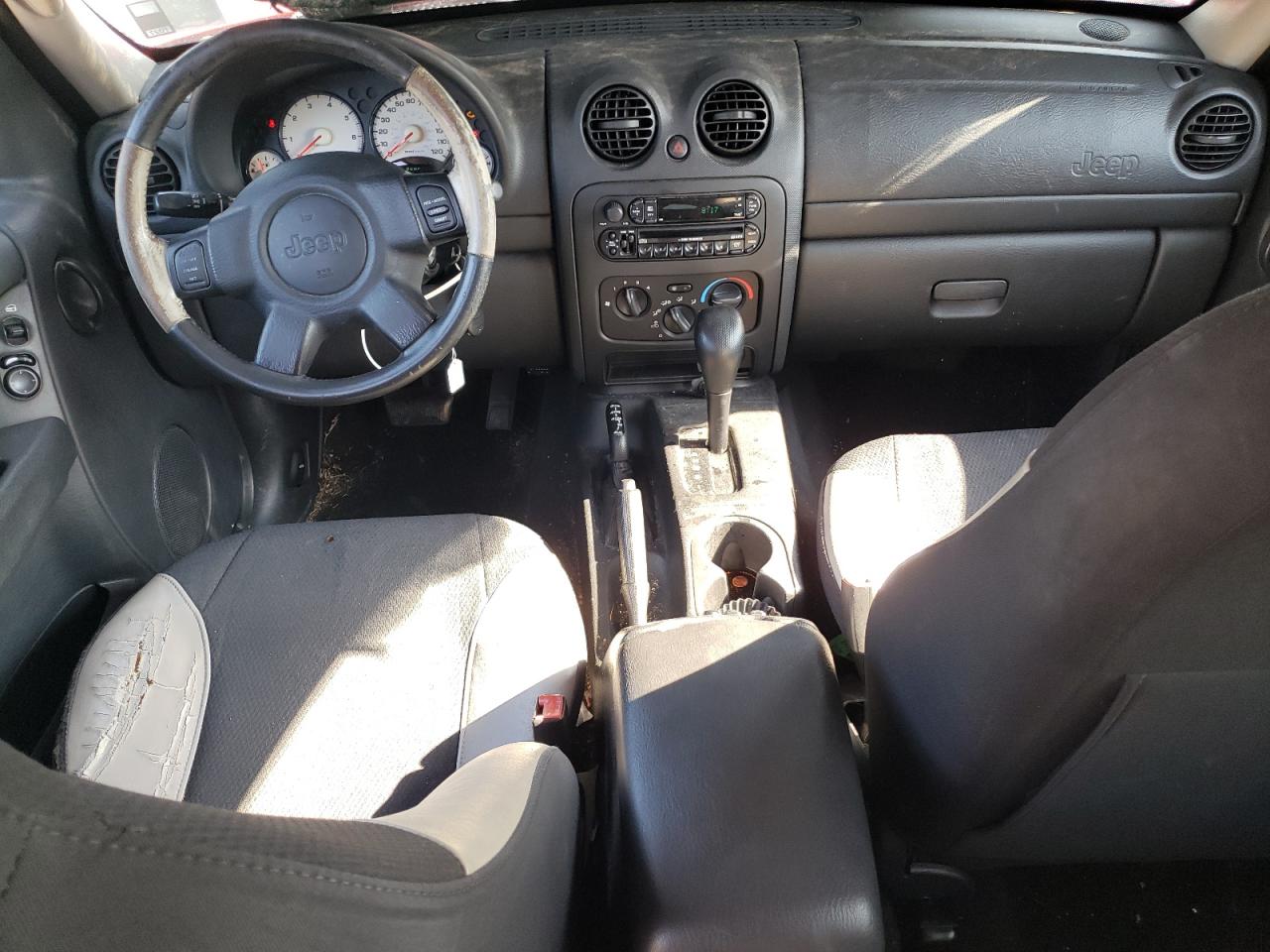 2003 Jeep Liberty (North America) - Image 8