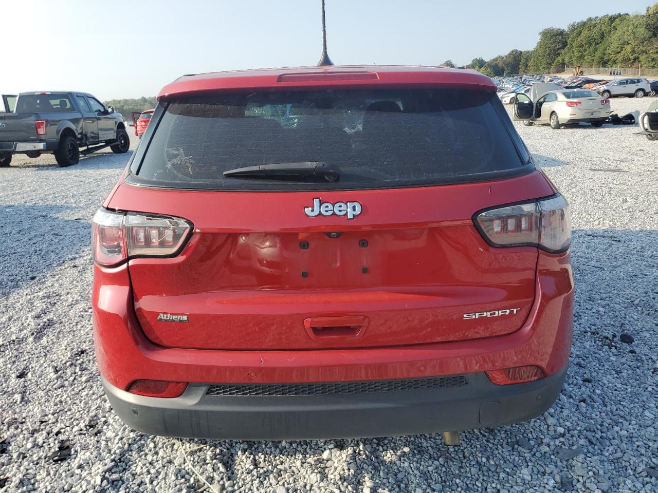 3C4NJCAB4JT500042 2018 Jeep Compass Sport