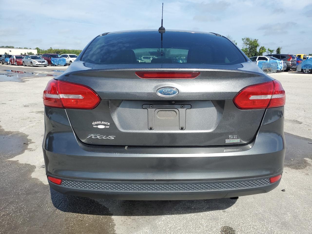 2018 Ford Focus Se VIN: 1FADP3FE5JL201982 Lot: 70606674