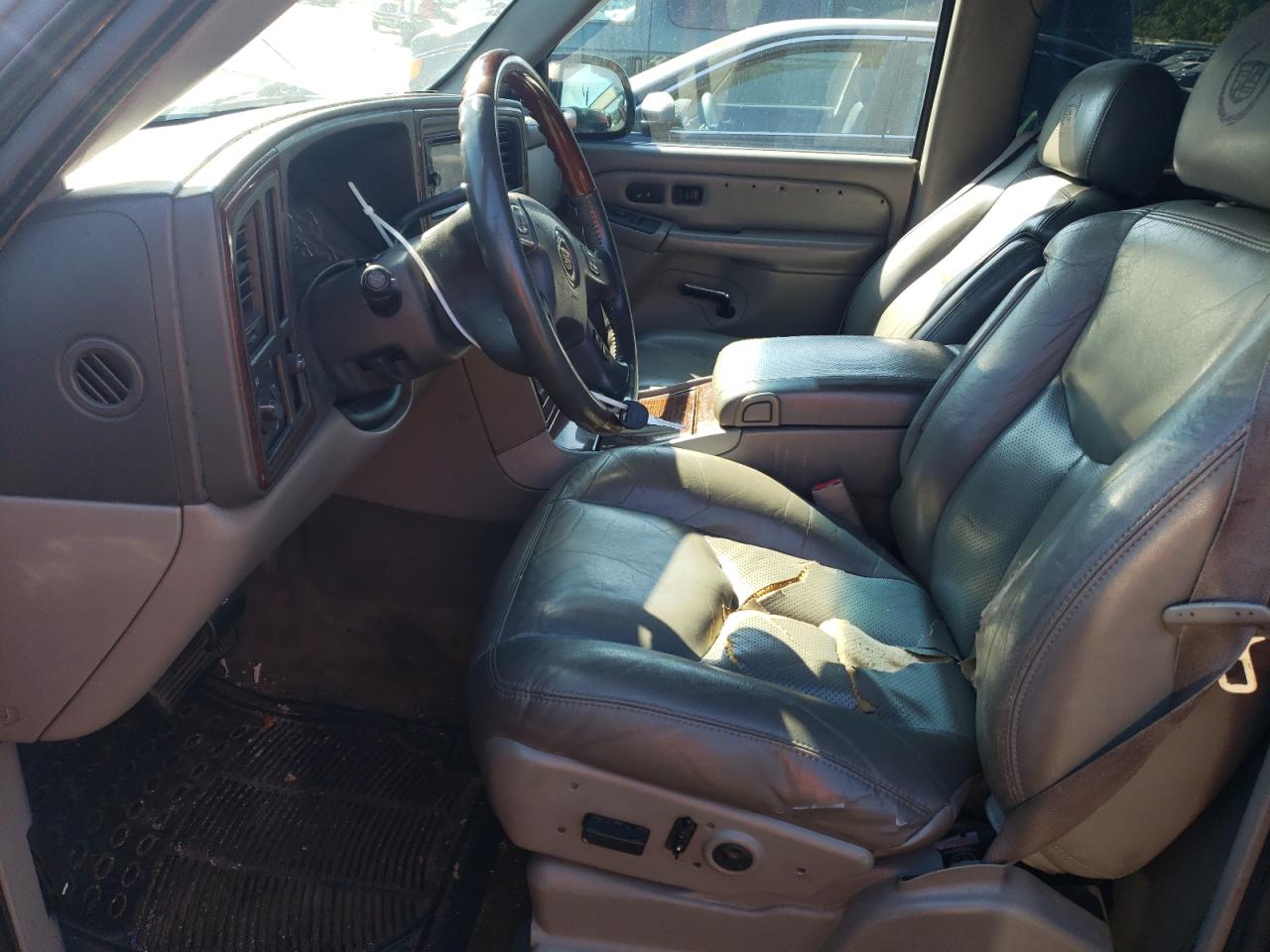 1GYEC63N95R243908 2005 Cadillac Escalade Luxury