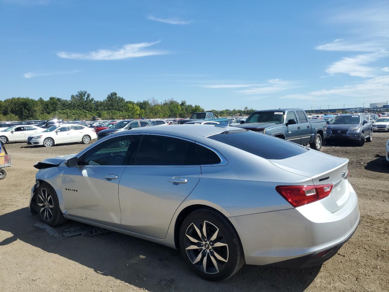 1G1ZD5ST2JF261766 2018 Chevrolet Malibu Lt