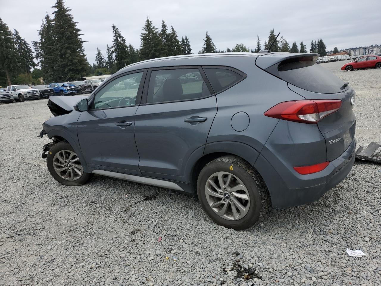 KM8J3CA40HU491717 2017 HYUNDAI TUCSON - Image 2