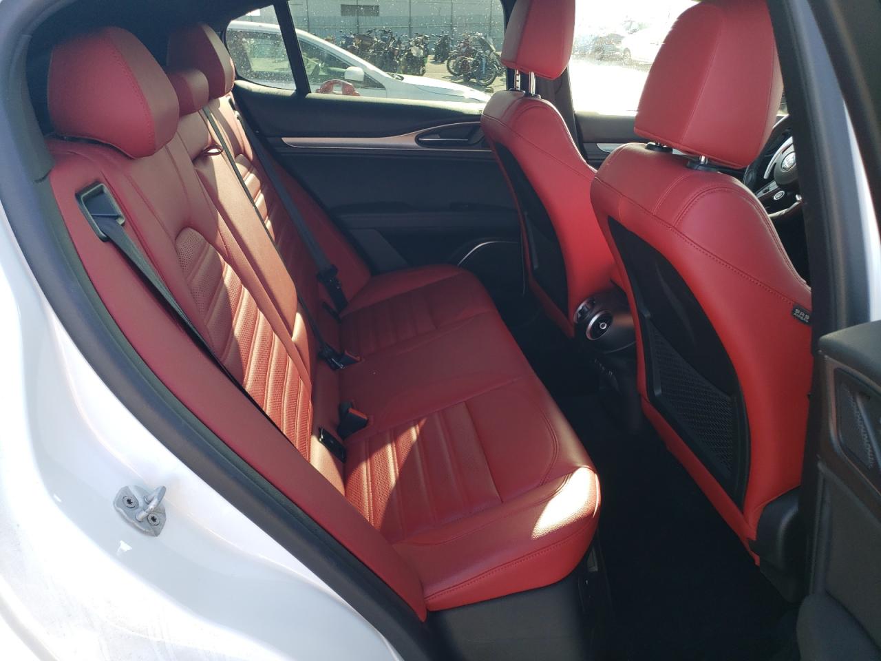 2022 Alfa Romeo Stelvio Ti VIN: ZASPAKBN5N7D47295 Lot: 71765894