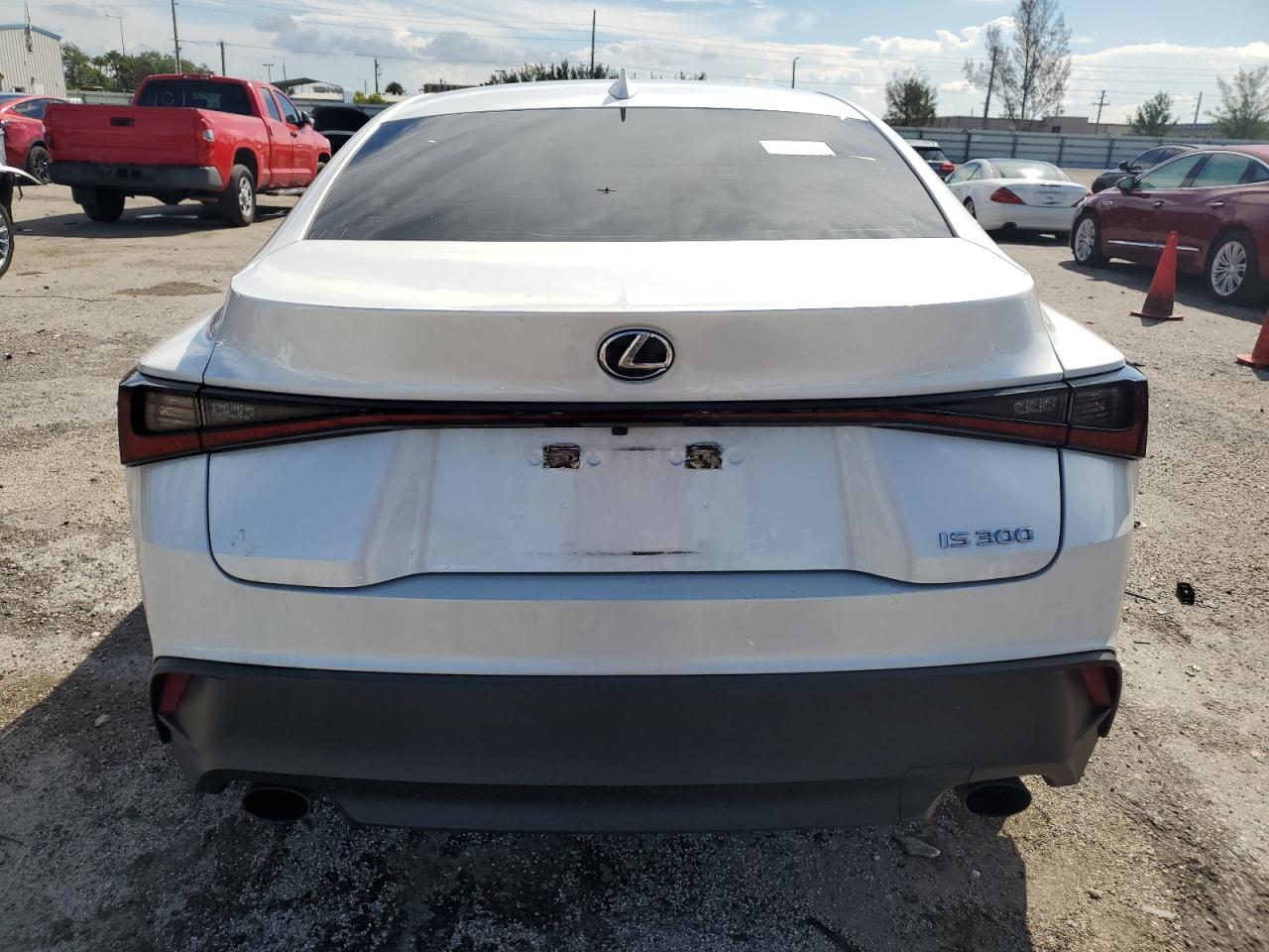 2021 Lexus Is 300 VIN: JTHAA1D21M5113885 Lot: 72039174