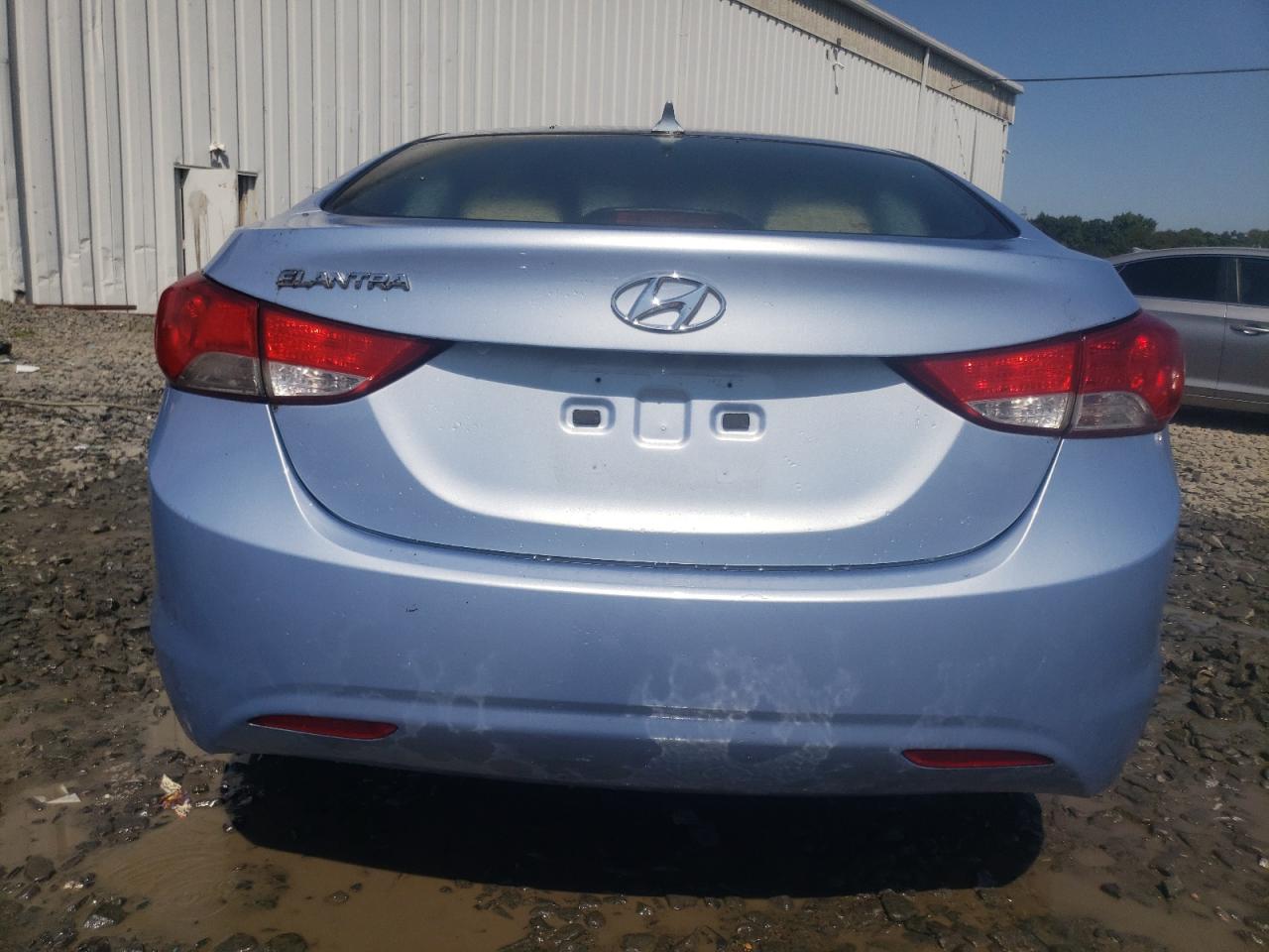 KMHDH4AE7BU110532 2011 Hyundai Elantra Gls