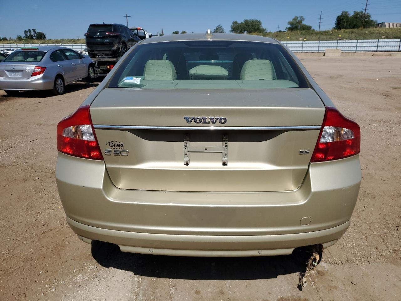 2007 Volvo S80 3.2 VIN: YV1AS982271045433 Lot: 70619864