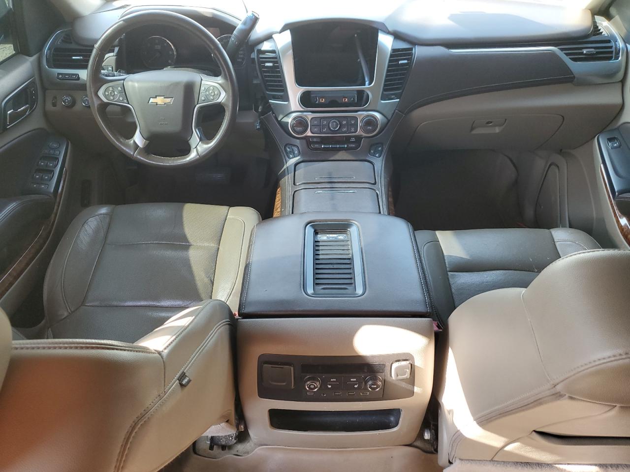 1GNSKJKCXHR280704 2017 Chevrolet Suburban K1500 Premier