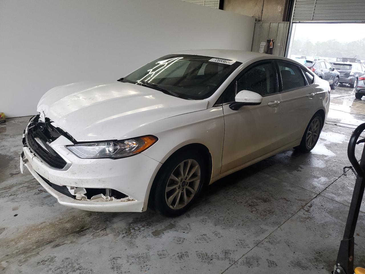 3FA6P0H71HR212060 2017 FORD FUSION - Image 1