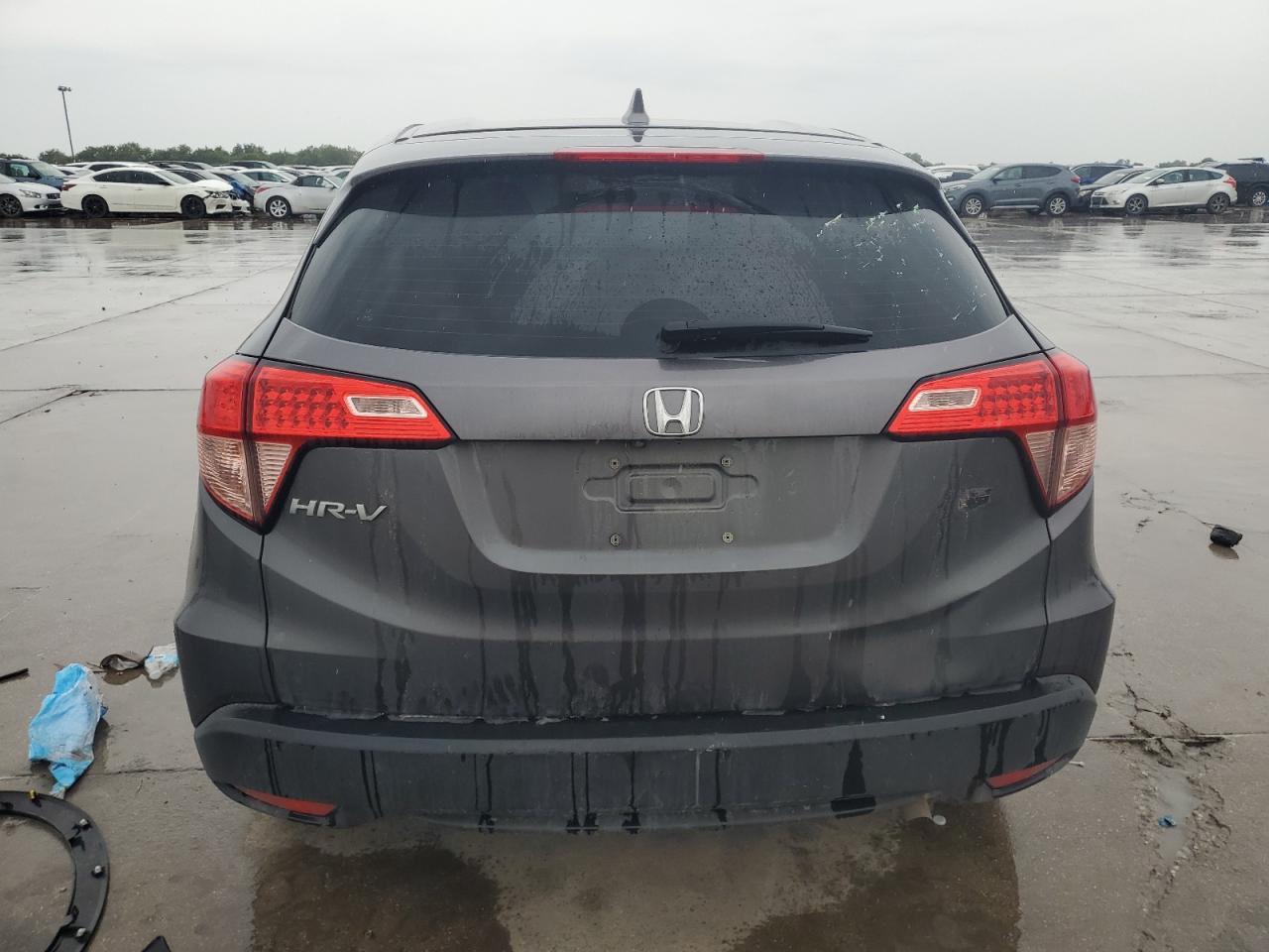 2017 Honda Hr-V Lx VIN: 3CZRU5H35HM706777 Lot: 70100464