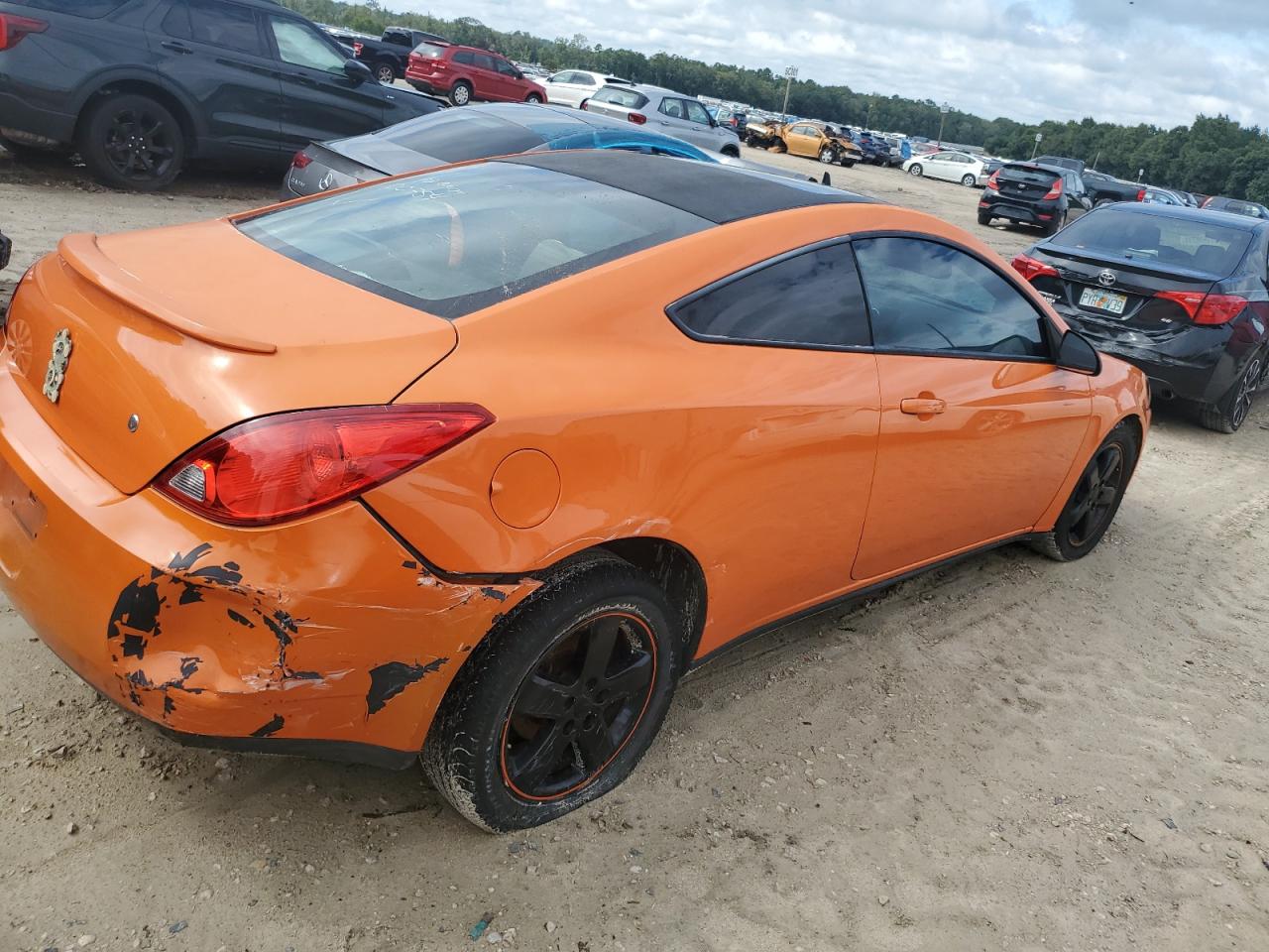 2008 Pontiac G6 - Image 3