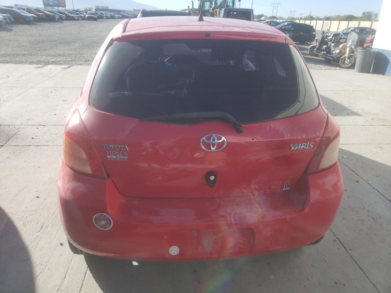 2007 Toyota Yaris VIN: JTDJT903775087371 Lot: 73107784