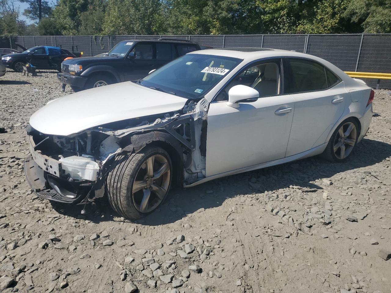 JTHCE1D23F5006594 2015 LEXUS IS - Image 1