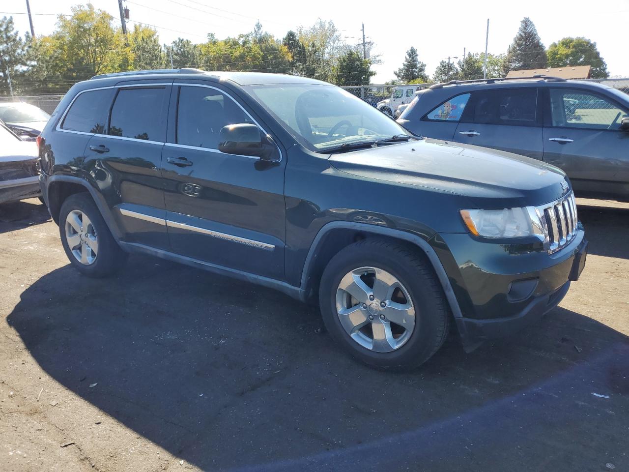 2011 Jeep Grand Cherokee - Image 4