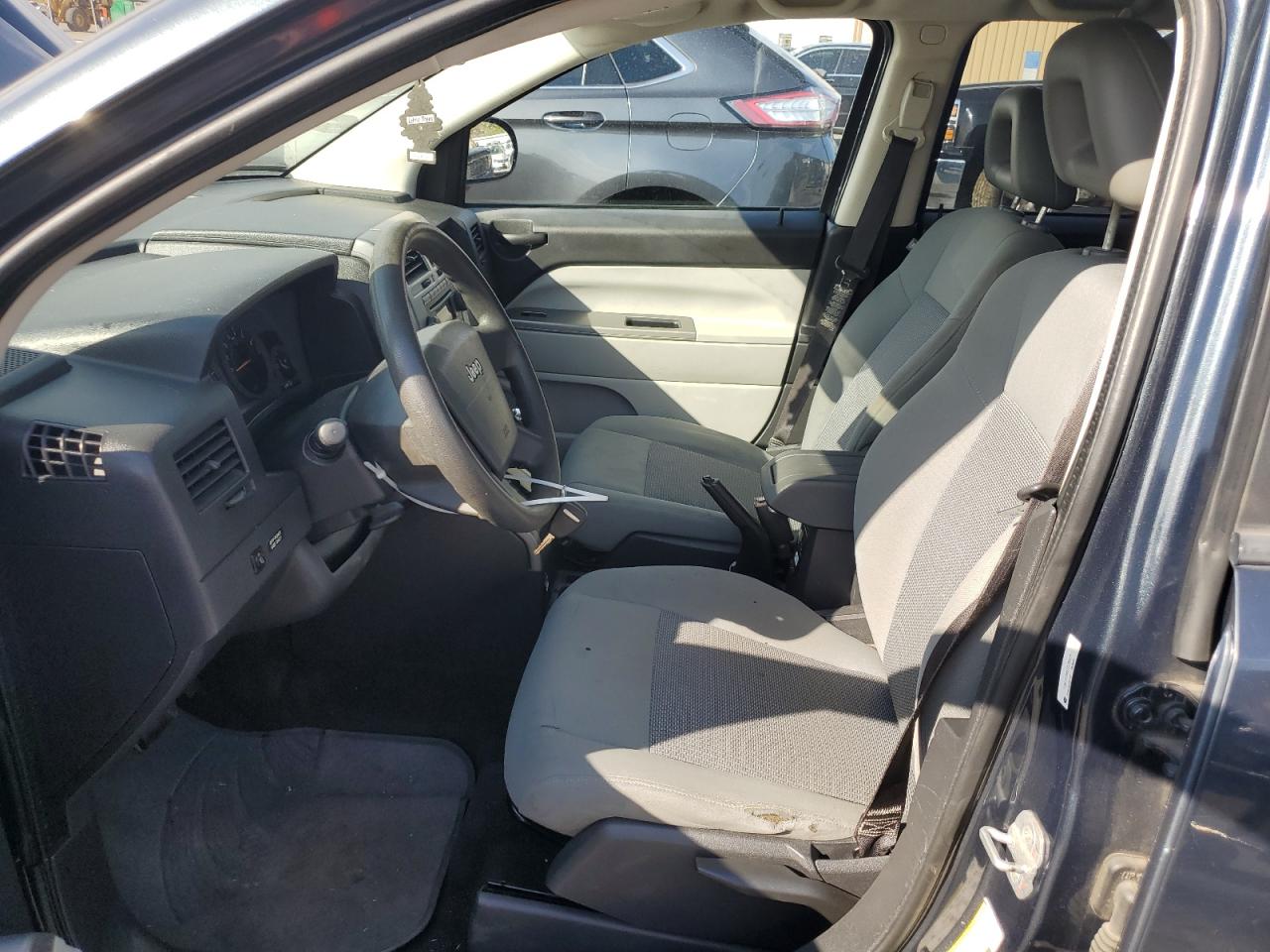 2007 Jeep Compass VIN: 1J8FT47W67D359075 Lot: 72416724
