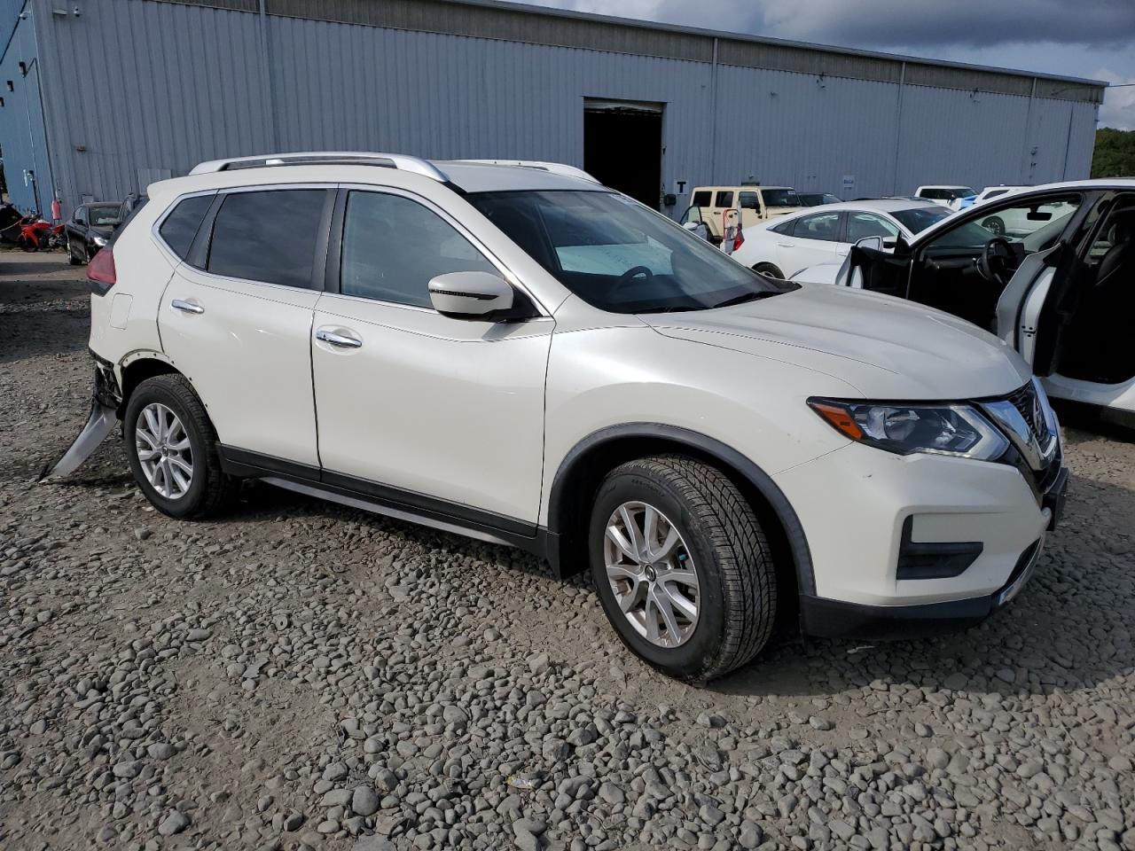 2018 Nissan Rogue S VIN: JN8AT2MV5JW329034 Lot: 71965154