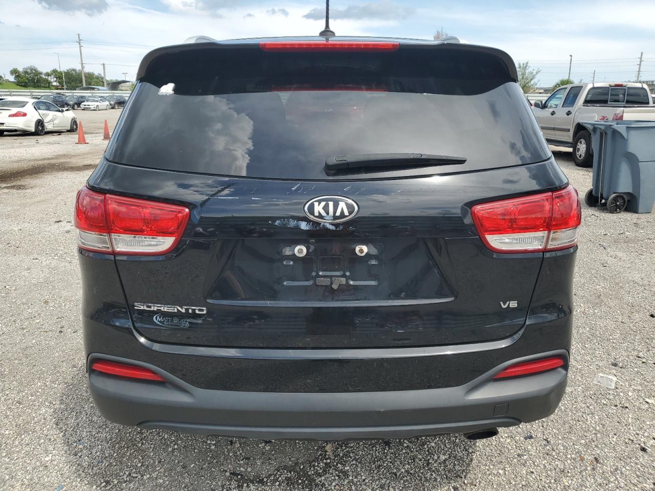 2017 Kia Sorento Lx VIN: 5XYPGDA52HG229006 Lot: 72585414