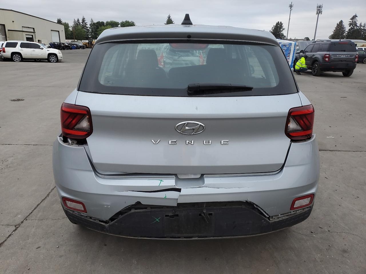 2022 Hyundai Venue Se VIN: KMHRB8A30NU146841 Lot: 71499204