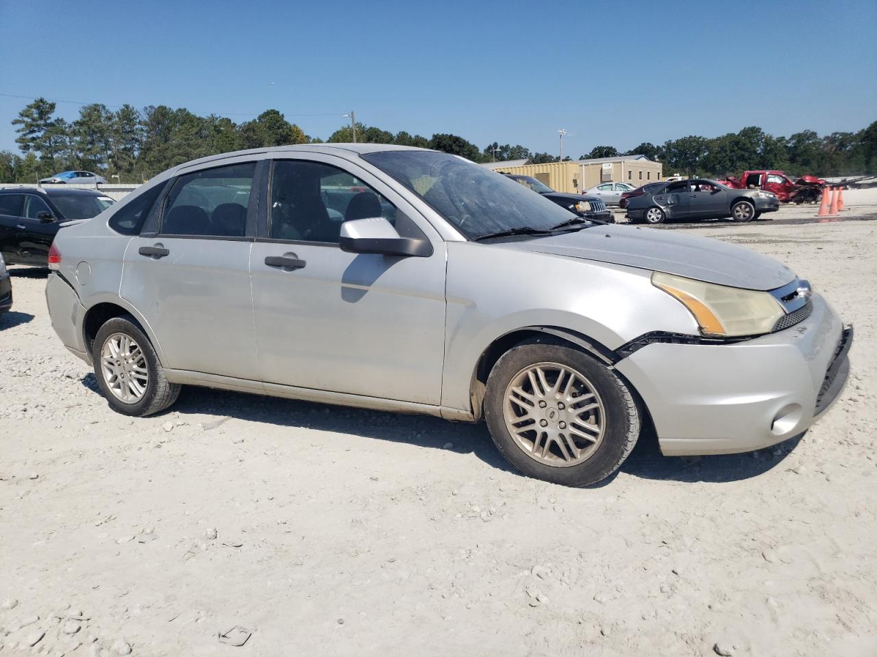 2010 Ford Focus - Image 4