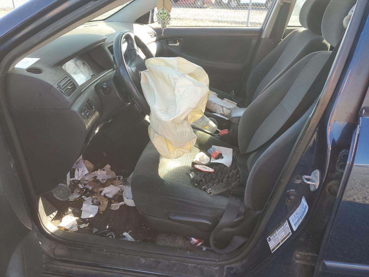 2005 Toyota Corolla - Image 7