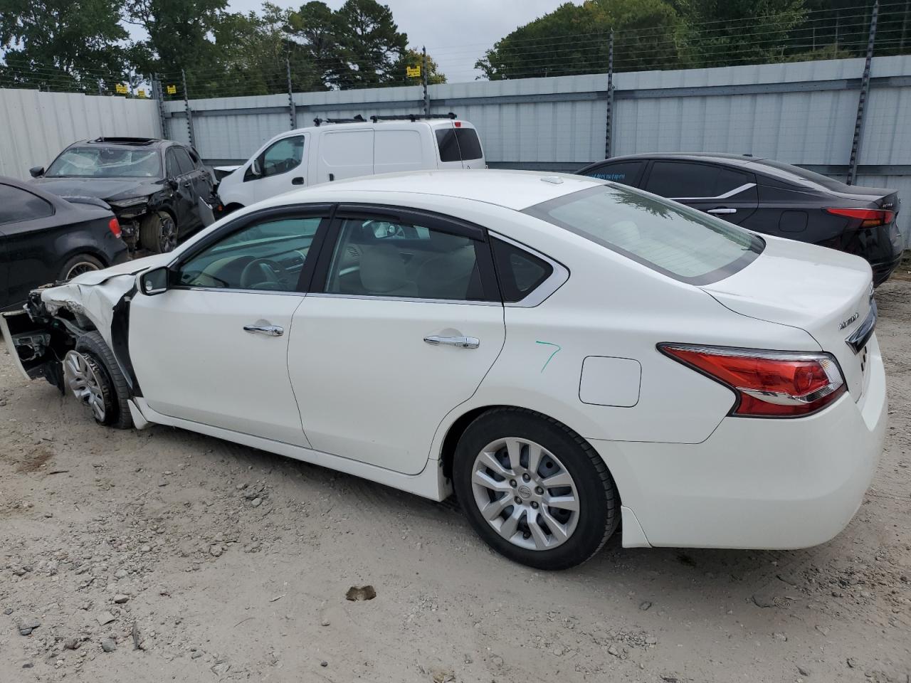 2015 Nissan Altima 2.5 VIN: 1N4AL3AP0FC430410 Lot: 71180604