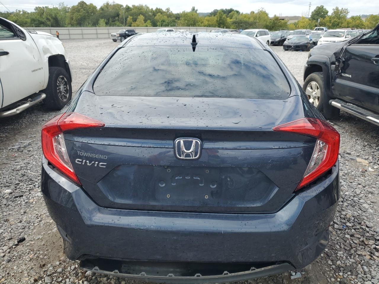 19XFC2F72JE029686 2018 Honda Civic Ex