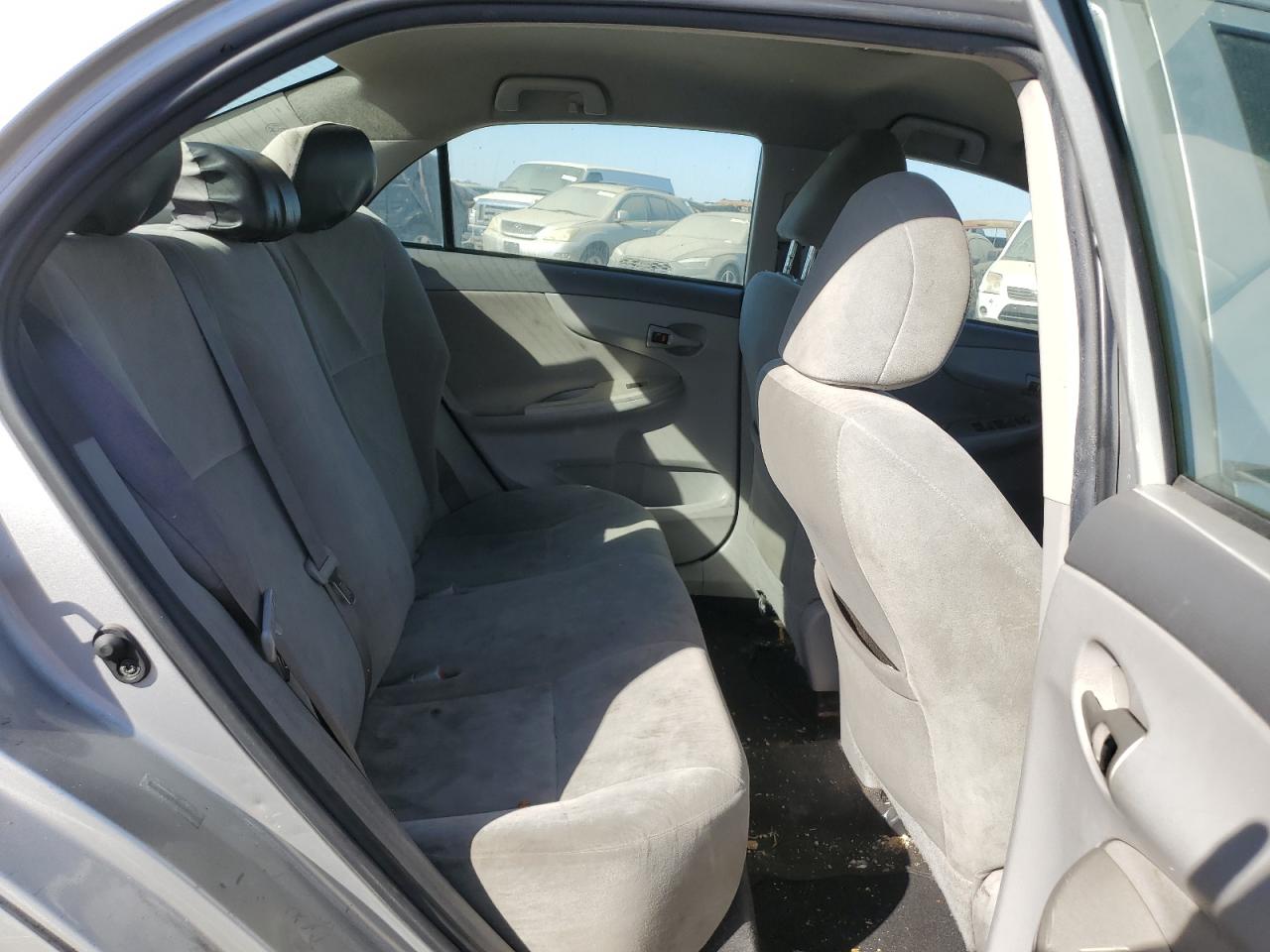 1NXBU4EE4AZ190531 2010 Toyota Corolla Base