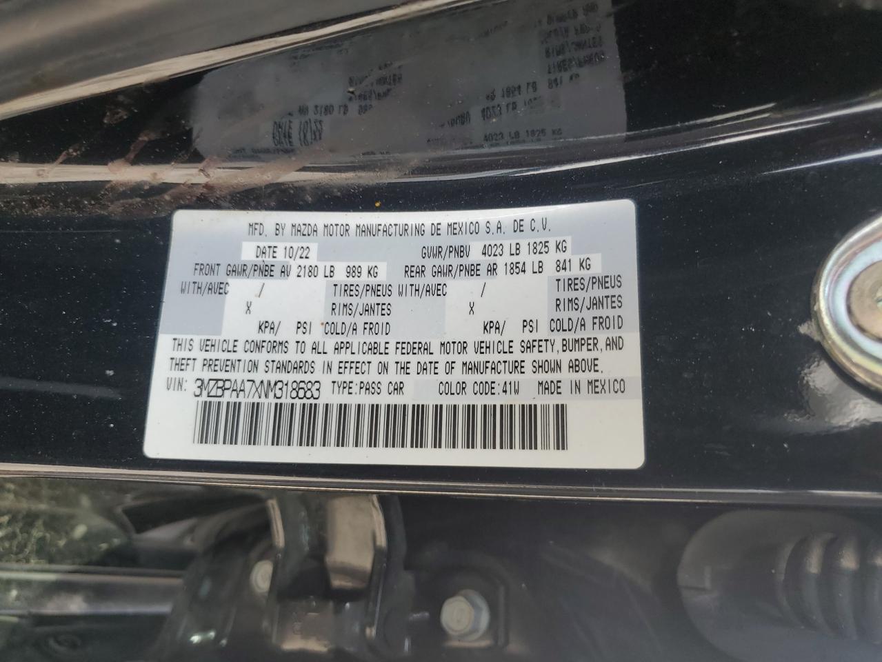 3MZBPAA7XNM318683 2022 Mazda 3