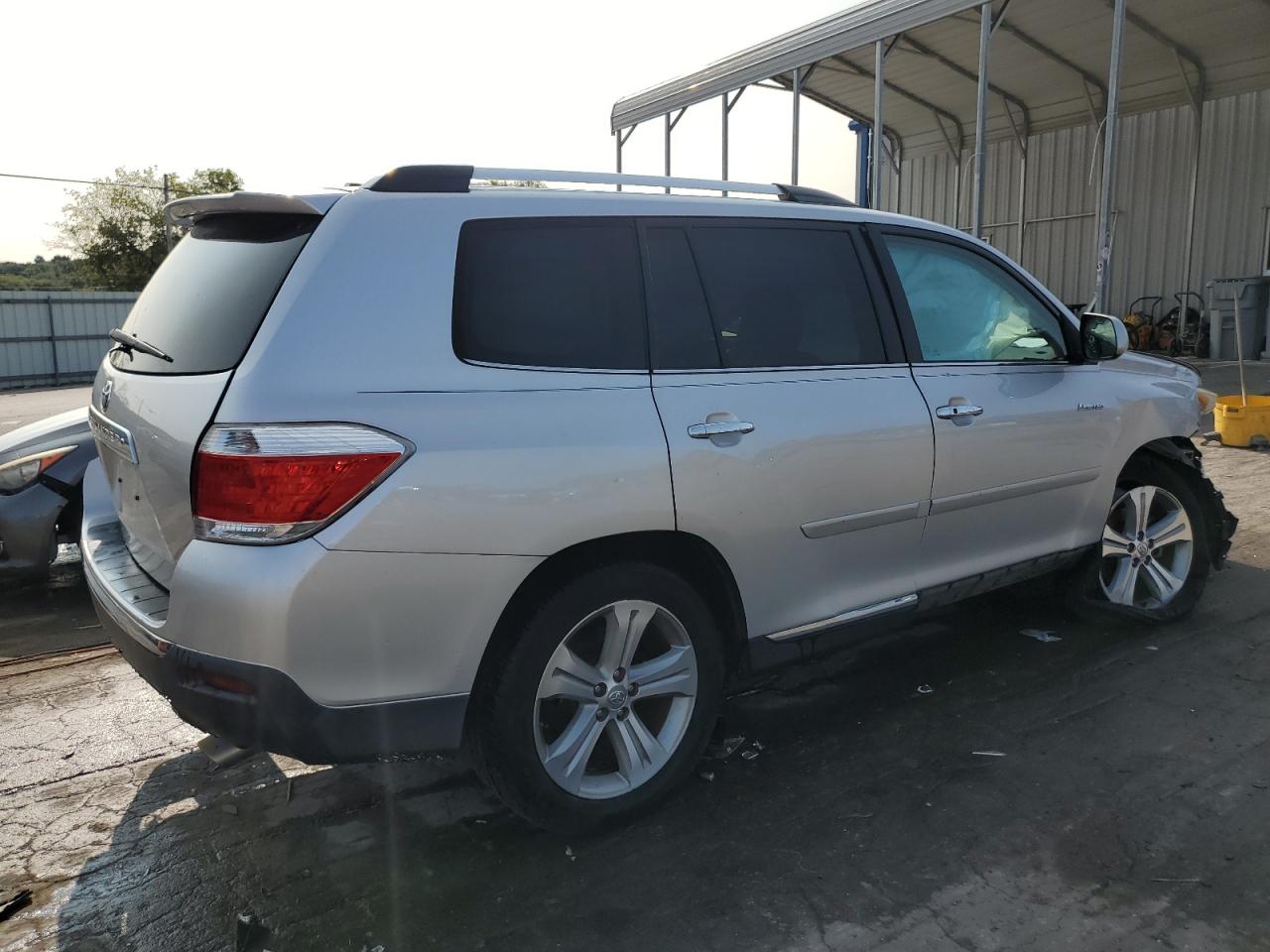 VIN 5TDYK3EH3DS099767 2013 TOYOTA HIGHLANDER no.3