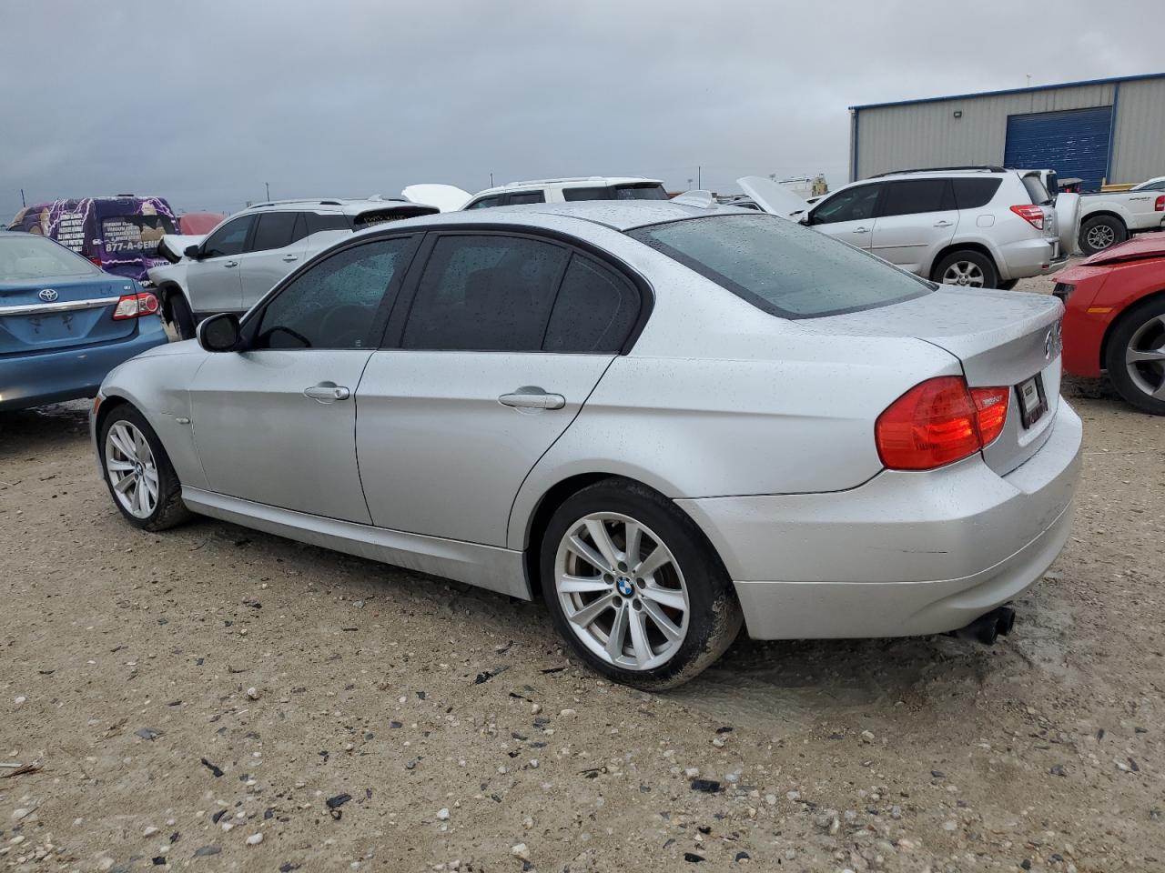 2011 BMW 3er - Image 2