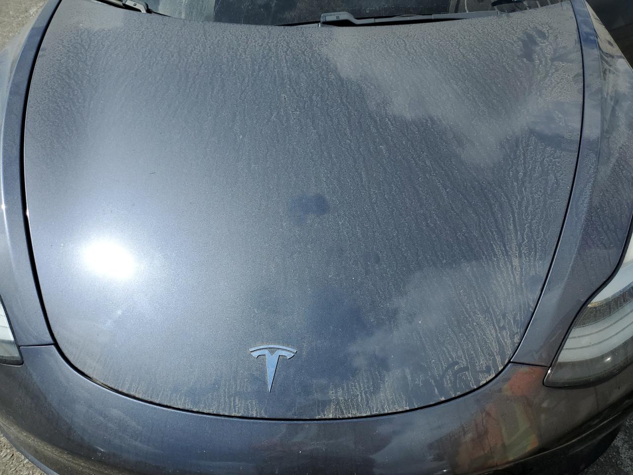 5YJ3E1EB3JF079178 2018 Tesla Model 3