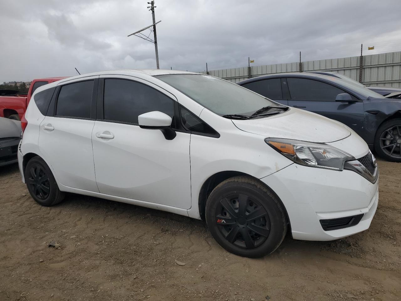 2017 Nissan Versa - Image 4