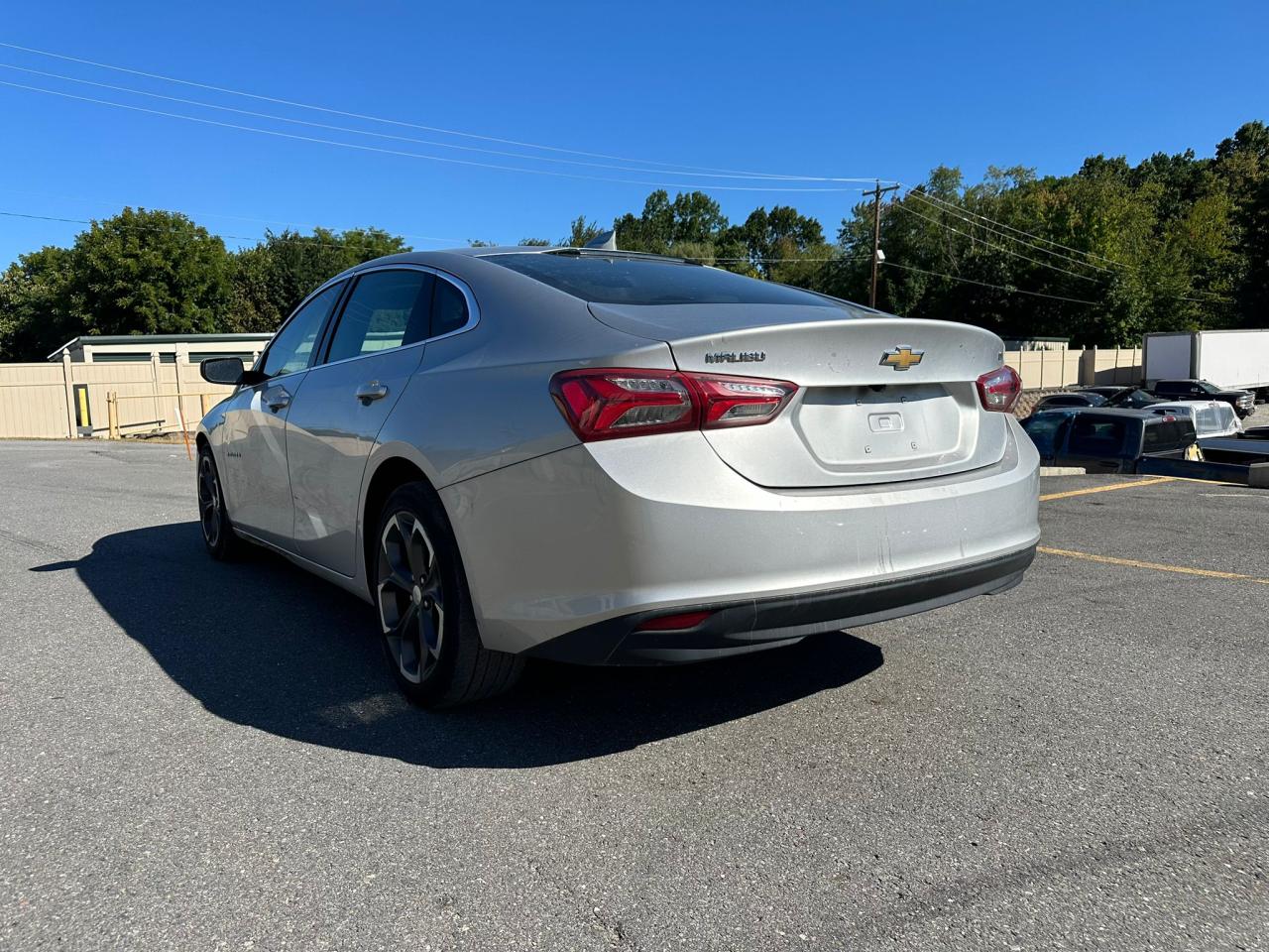 1G1ZD5ST2NF139575 2022 CHEVROLET MALIBU - Image 2