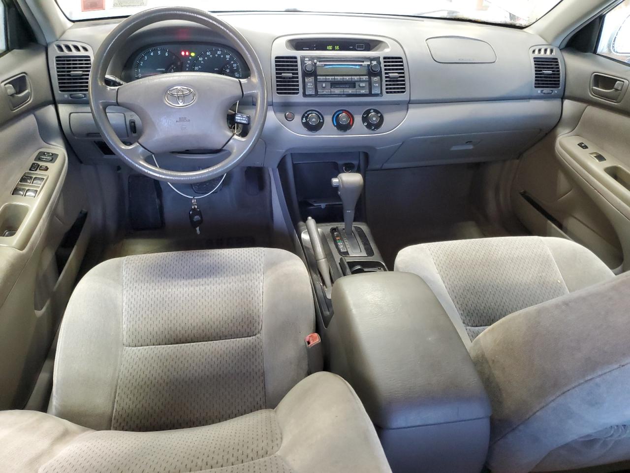 4T1BE32K94U278691 2004 Toyota Camry Le