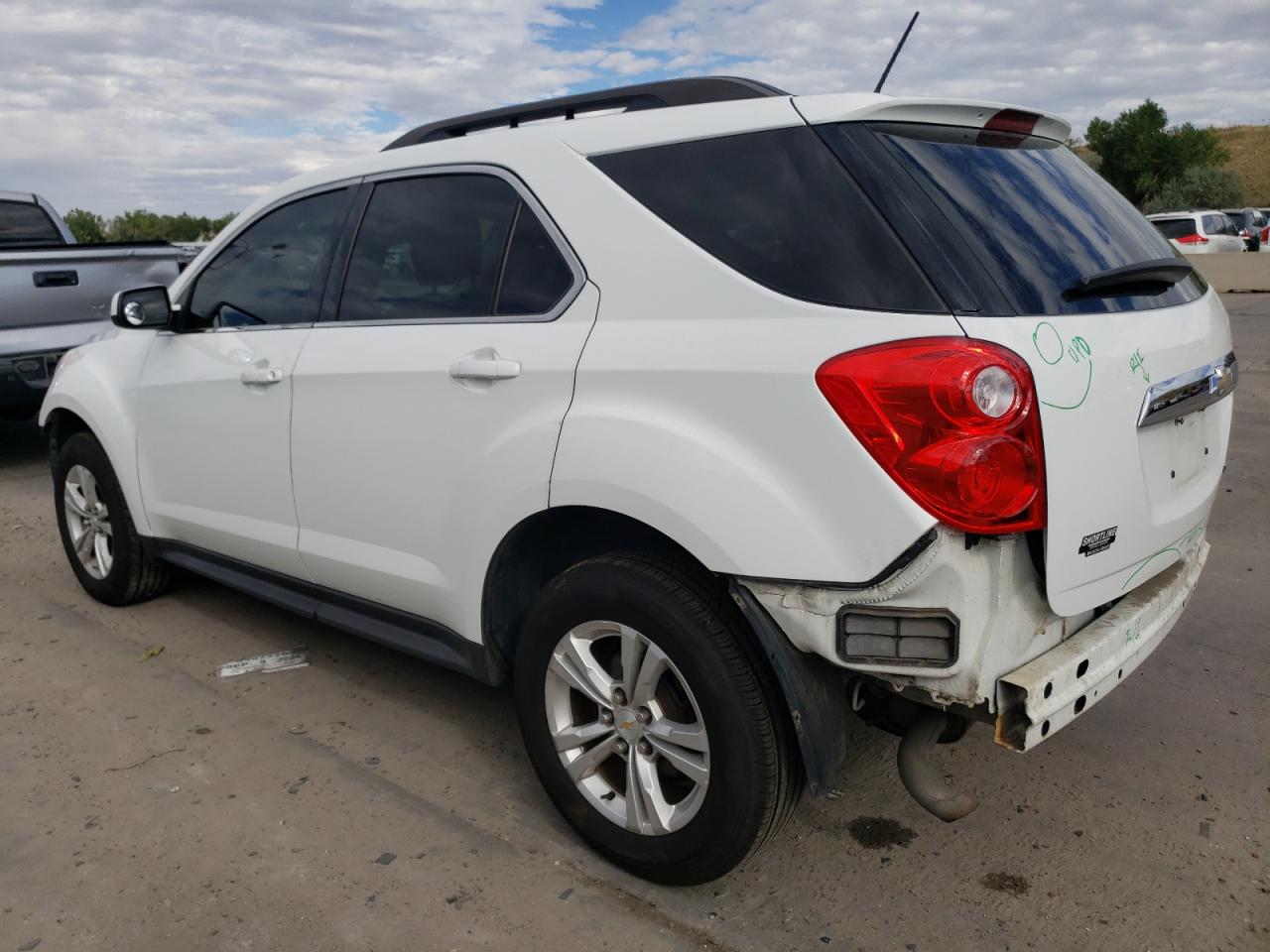 2GNALBEK0F1179629 2015 CHEVROLET EQUINOX - Image 2